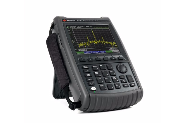 Портативный СВЧ-анализатор спектра FieldFox N9960A