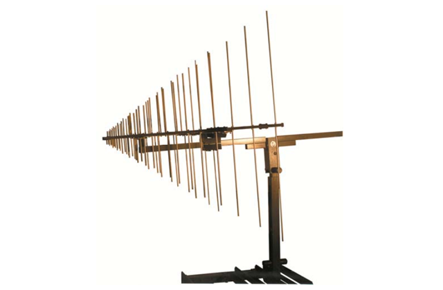 VLA-8001 - широкополосная логопериодическая антенна высокой мощности