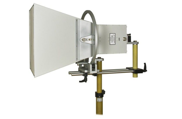 Широкополосная рупорная антенна BBHA 9120 J