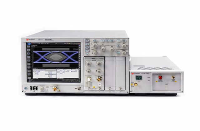 Модуль анализа оптических сигналов DCA-M N1090A