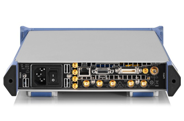 Векторный генератор сигналов SGT100A до 3 ГГц (6 ГГц с опцией SGT-KB106)