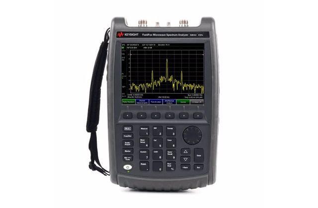 Портативный СВЧ-анализатор спектра FieldFox N9935A